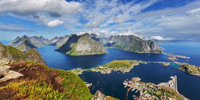 Lofoten in Norway?400x200;crop